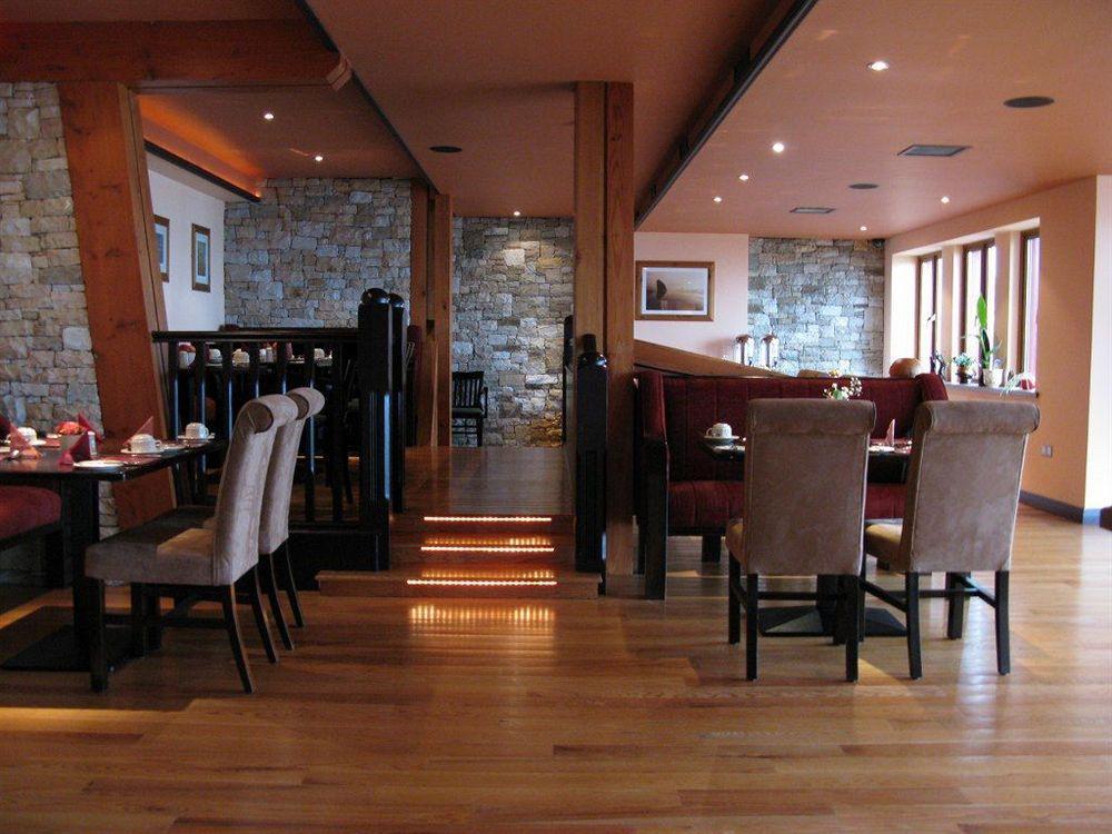 Отель Waterfront House & Restaurant Инишкрон Экстерьер фото